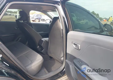 2025 Kia K4 Lxs z USA, uszkodzony, nr VIN 3KPFT4DE1SE084449